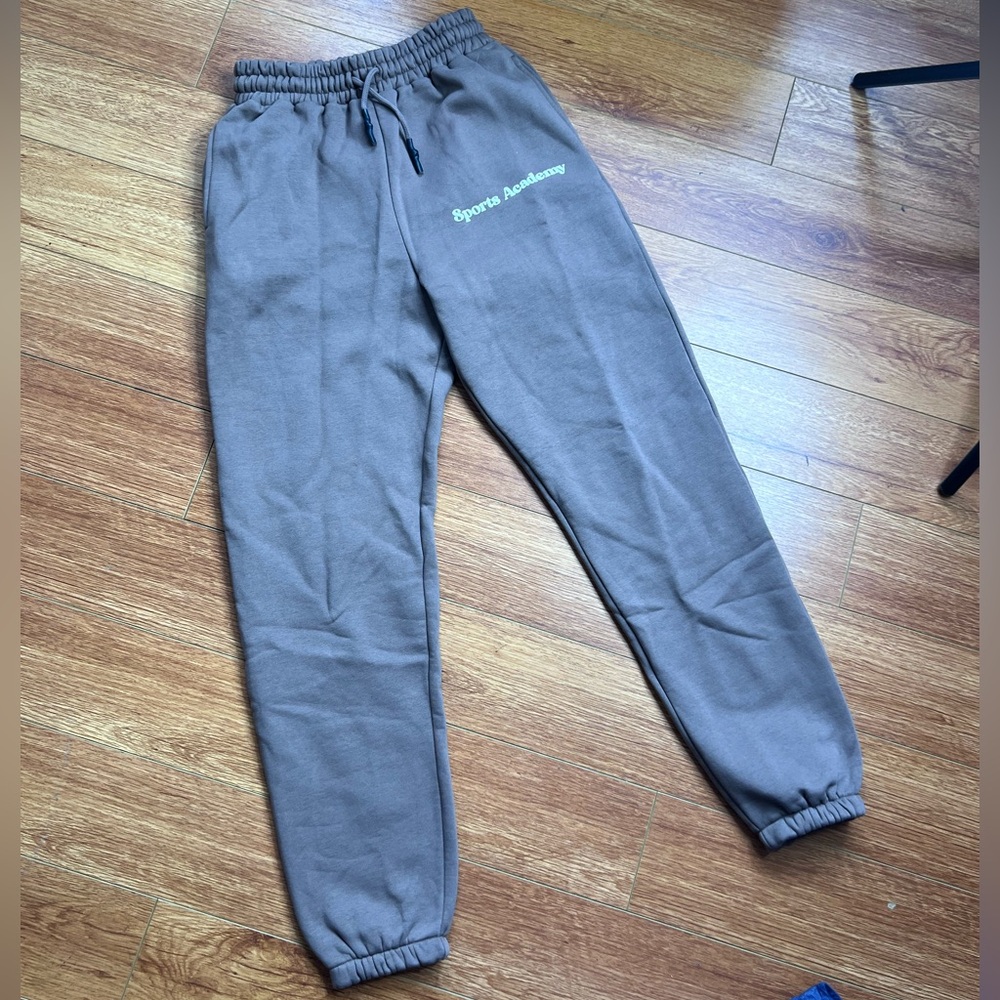 Pretty little thing brown sweat pants